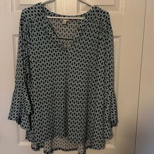 Cato Long Sleeve Blouse 22/24W Navy/Light Blue Patterned